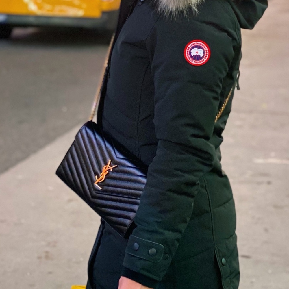 YSL CLASSIC CASSANDRE CHAIN WALLET IN GRAIN DE POUDRE LEATHER